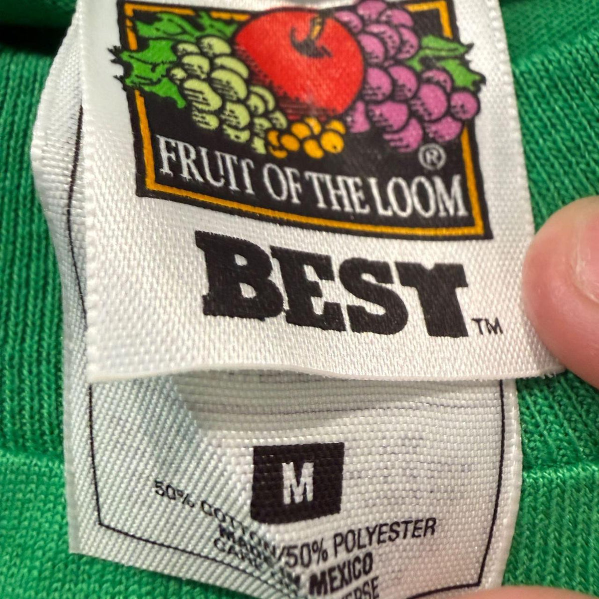 Vintage Y2K 2000's Fruit of the Loom Kelly Green Boxy Graphic Tee