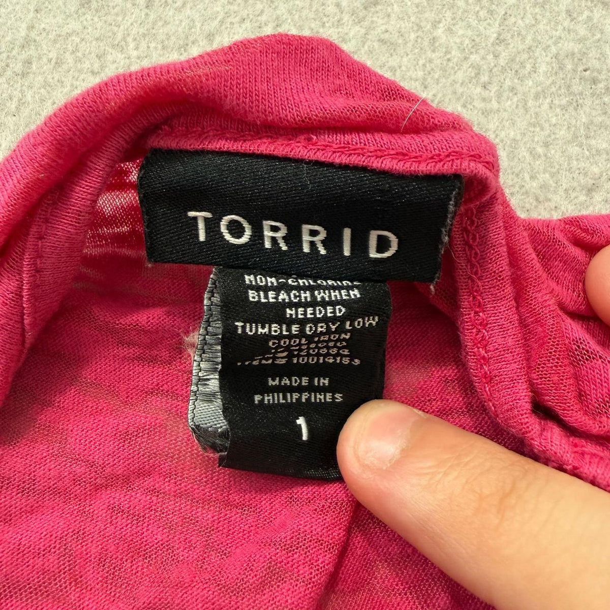 Vintage Y2K 2000's Torrid Hot Pink Studded Pocket Tee