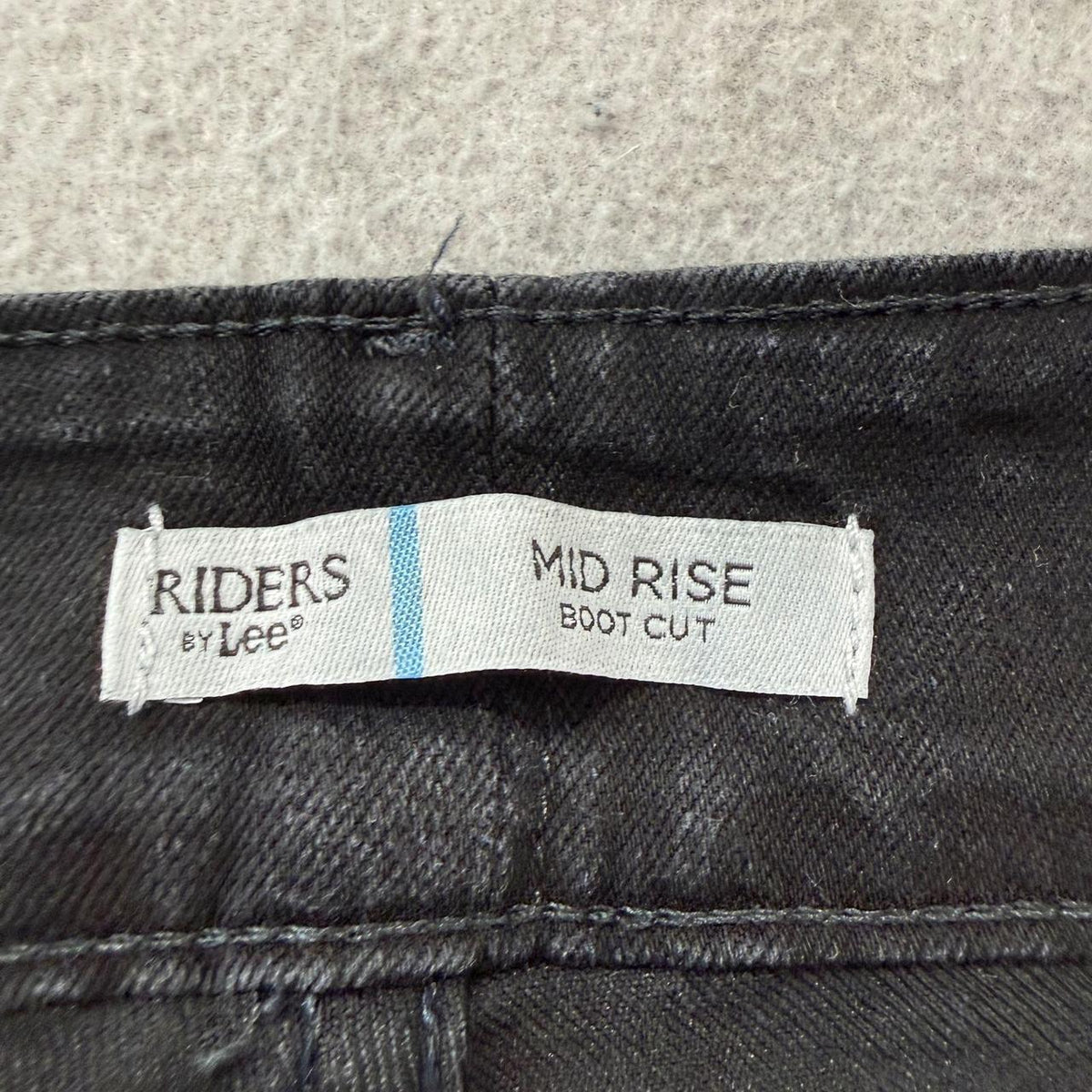 Vintage Y2K 2000's Women's Lee Black Denim Bootcut Jeans